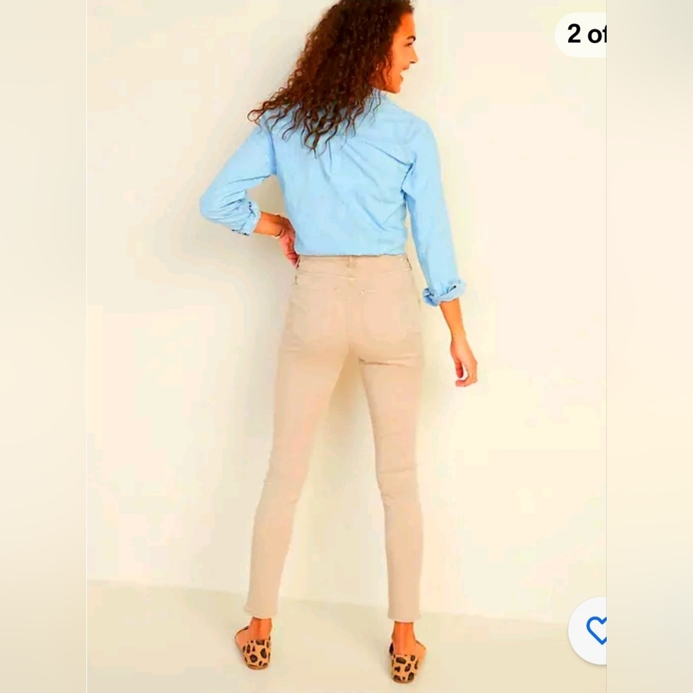 Old Navy Mid-Waisted Rockstar Super-Skinny Jeans,Size 6 - Picture 2 of 9